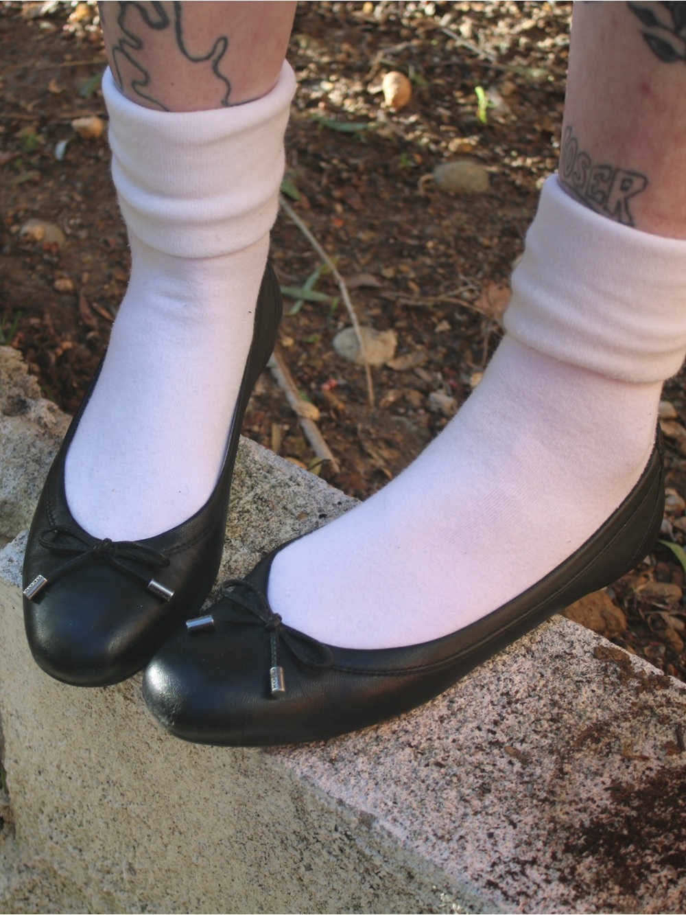 GeoX Black Leather Ballet Flats with Bow